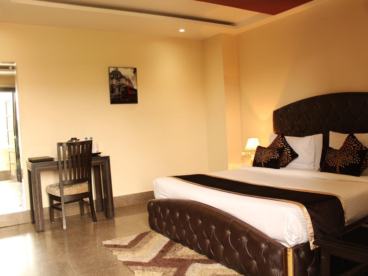 Karan Holidays Delhi  Exterior photo